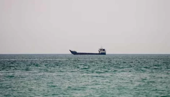Shipping Industry Keeps Strait of Hormuz Classified as War Zone Despite Ceasefire