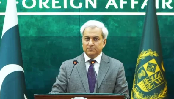 PM Shehbaz Sharif to Attend Ayatollah Ali Khamenei’s Funeral in Iran, Foreign Office Says