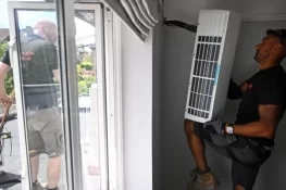 Experts Urge Caution as Air Conditioner Demand Rises During UK Heatwaves