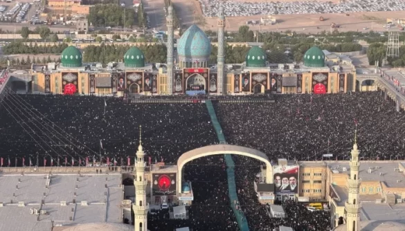 Thousands Gather in Iran’s Holy City of Qom to Bid Farewell to Ayatollah Ali Khamenei