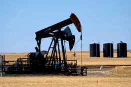 Oil Prices Surge Over 5% as Trump Declares Iran Deal ‘Over’