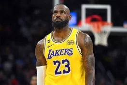 Is LeBron James Considering the Philadelphia 76ers? NBA Insider’s Claim Fuels Free Agency Speculation