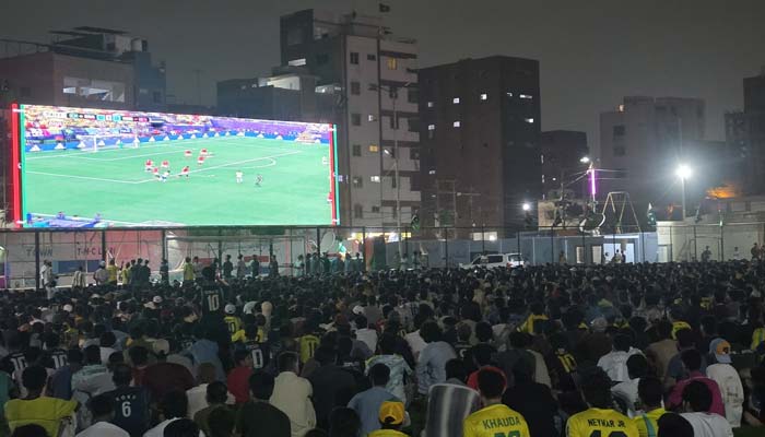 Sindh govt to install giant screens across major cities for FIFA World Cup semi-finals, final