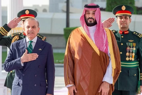 Report: Pakistan Tells Iran Houthi Attacks on Saudi Arabia Would Cross Its ‘Red Line’