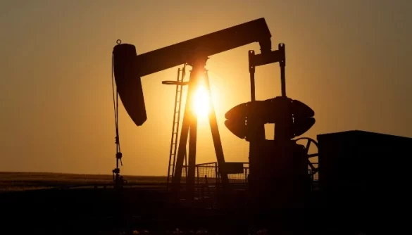 Brent Oil Climbs Above $90
