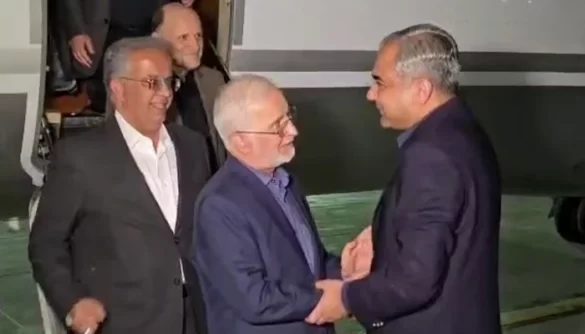 Iran’s Interior Minister Eskandar Momeni Arrives in Pakistan