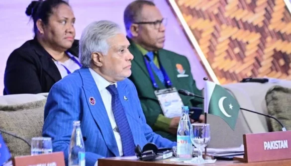 Dar Raises Kashmir, Gulf Crisis at ASEAN Forum, Urges Global Action