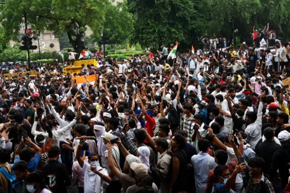 India Activists Demand Release of Detained ‘Cockroach’ Protesters After Minister’s Resignation