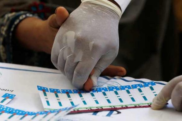 Health experts urge Pakistan to conduct first nationwide HIV prevalence survey