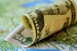 Saudi Arabia rolls over $5bn deposits with Pakistan for three years