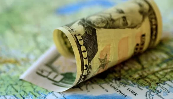 Saudi Arabia rolls over $5bn deposits with Pakistan for three years