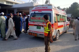 Five killed, 15 injured in suicide attack on Swat police station