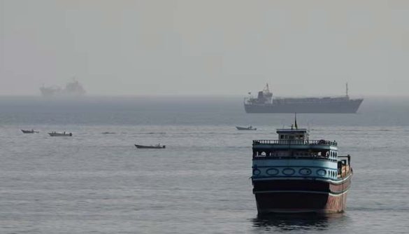 Iran Says Hormuz Deal with Oman Near Completion, but Strait Reopening Depends on US