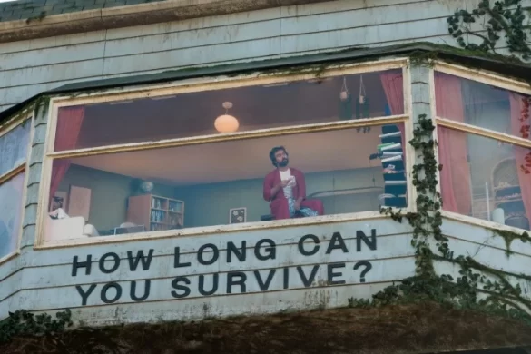 Netflix Puts Actor Inside Billboard to Promote ‘The Last House’