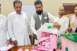 PPP leads in two constituencies as PML-N wins one in third phase of AJK polls