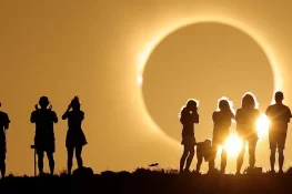Day Turns to Night in Spain as Rare Total Solar Eclipse Wows Europe
