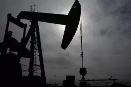 Oil Prices Slip as Weak Demand Outlook Offsets Middle East Supply Risks