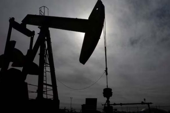 Oil Prices Slip as Weak Demand Outlook Offsets Middle East Supply Risks
