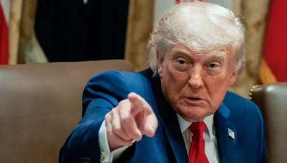 Trump Announces “Crushing” Economic War on Iran, Warns Supporters of Heavy Costs