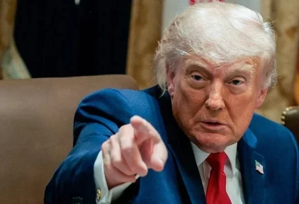 Trump Announces “Crushing” Economic War on Iran, Warns Supporters of Heavy Costs