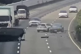 Taiwan Highway Crash Kills Three After Drivers Stop in Active Lane
