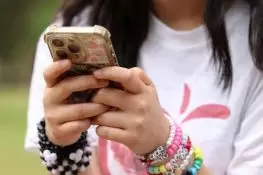 New Zealand Moves to Ban Social Media for Children Under 16