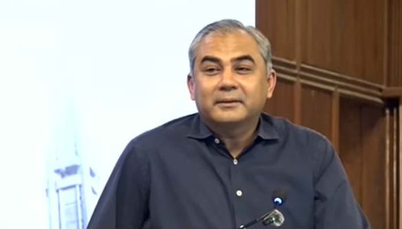 PTI’s Decision to Omit Interior Minister from Imran Khan Contempt Plea Sparks Debate