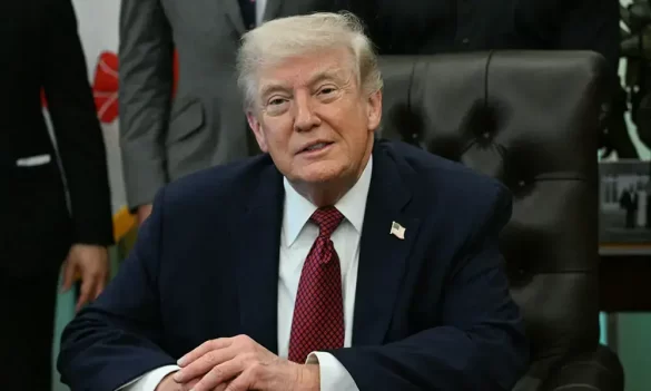 Trump threatens to halt trade with deficit countries unless Fed cuts rates