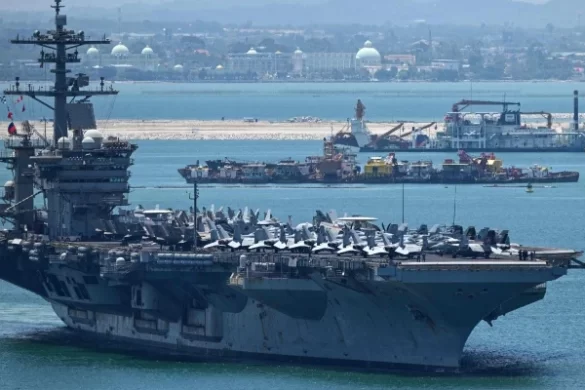 USS Abraham Lincoln Departs Thailand After Five-Day Port Visit