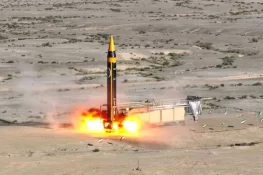 Iran threatens US warships with new missiles and plans Gulf exclusion zone
