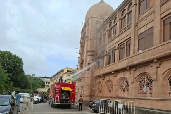 Karachi mayor’s office completely gutted in fire at KMC headquarters