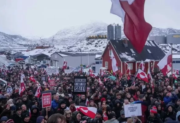 Iceland Rebukes Trump Over Map: ‘There Is Nothing Funny About Sovereignty’