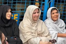 Uzma Khan, Noreen Niazi detained under 3MPO after Aleema’s arrest