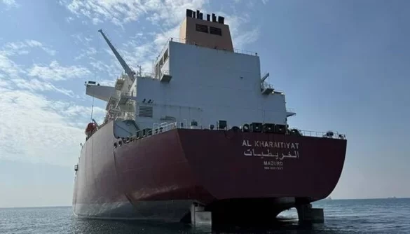 Pakistan secures second Qatari LNG cargo amid gas shortage