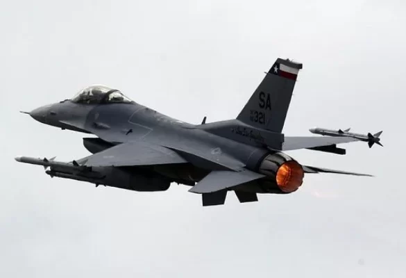 US F-16 crashes in Germany, pilot safely ejects