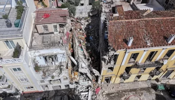 Four Americans among six killed in Athens building collapse after explosion