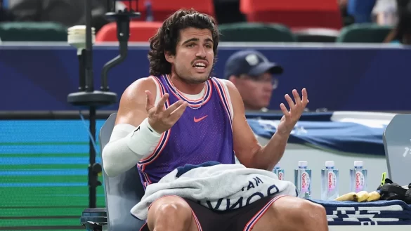 Carlos Alcaraz Stunned by Zizou Bergs at Shanghai Masters