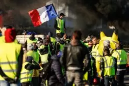France Faces Fresh Unrest as Yellow Vests Plan Major Paris March