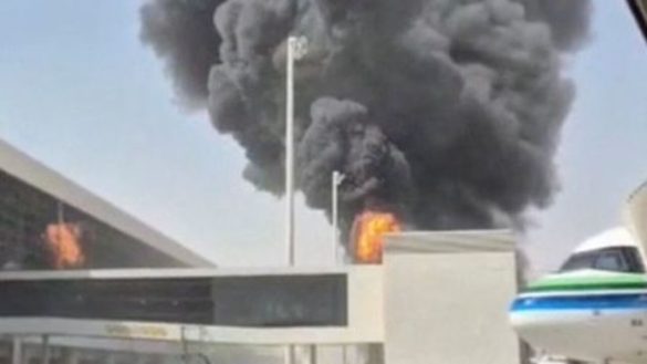 Houthi Strike on Riyadh Airport Kills 12, Injures More Than 300