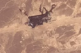 Houthis Claim Attacks on Saudi Oil Facilities and Riyadh Airport