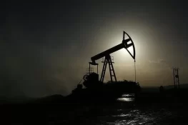 Oil Prices Rise as Middle East Tensions Raise Supply Fears