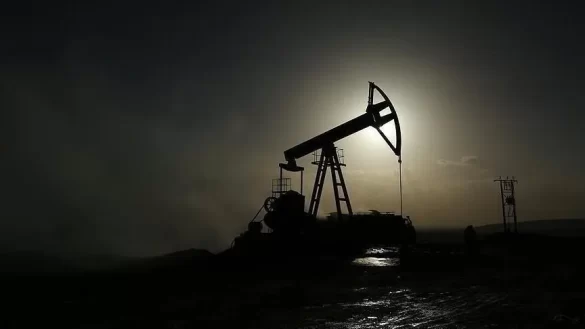 Oil Prices Rise as Middle East Tensions Raise Supply Fears