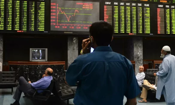 PSX Gains Over 1,000 Points as Investors Look Past Rate Hike