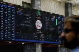 PSX Struggles to Recover as Selling Pressure Weighs on KSE-100