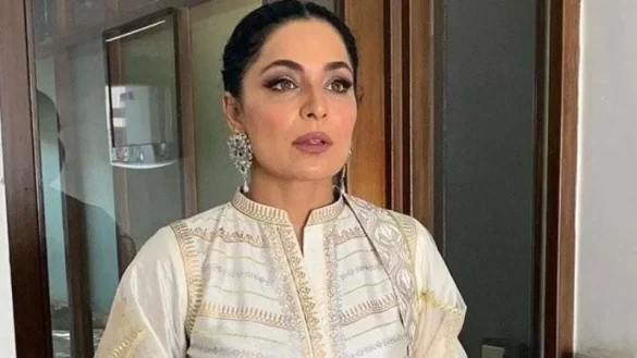 Pakistani Actor Meera Sent Back to US After Canada Border Interrogation