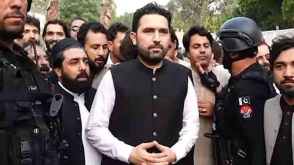 Peshawar ATC Issues Arrest Warrants for Sohail Afridi in Radio Pakistan Attack Case