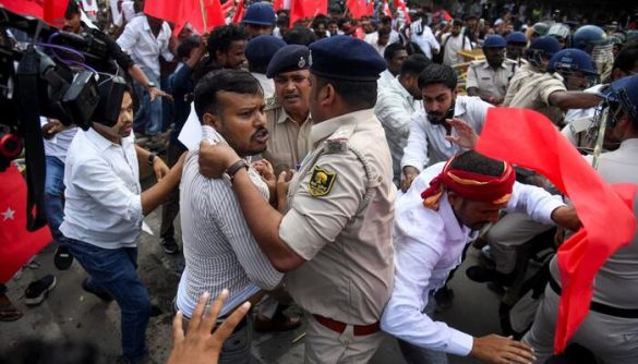 UN Experts Urge India to Stop Excessive Force Against Protesters