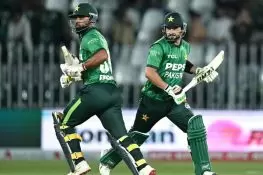 Maaz Sadqat, Sahibzada Farhan Power Pakistan to 215-3 Against Sri Lanka