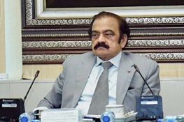 Govt, PTI hold off-the-record talks over October 4 long march