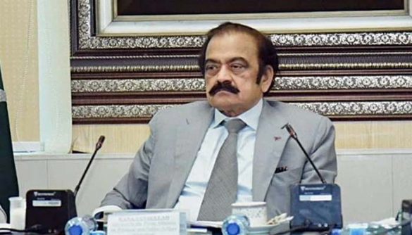 Govt, PTI hold off-the-record talks over October 4 long march